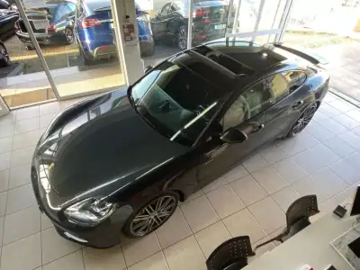Porsche Panamera 2018 - 60500 EUR, 104962 km - AUTO.MOTO.pt - 104962km - foto 33 de 58