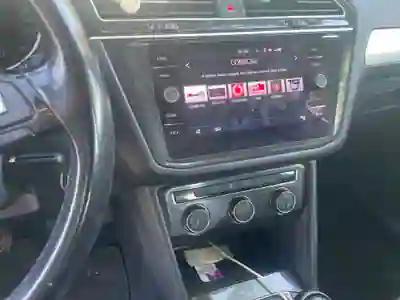 Volkswagen Tiguan 2017 - 17000 EUR, 172000 km - 172000km - foto 8 de 9