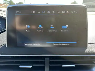 Peugeot 5008 2018 - 14900 EUR, 190000 km - 190000km - foto 47 de 73