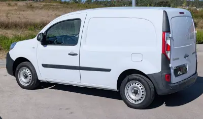 Renault Kangoo 2019 - 8900 EUR, 177086 km - 177086km - foto 7 de 18