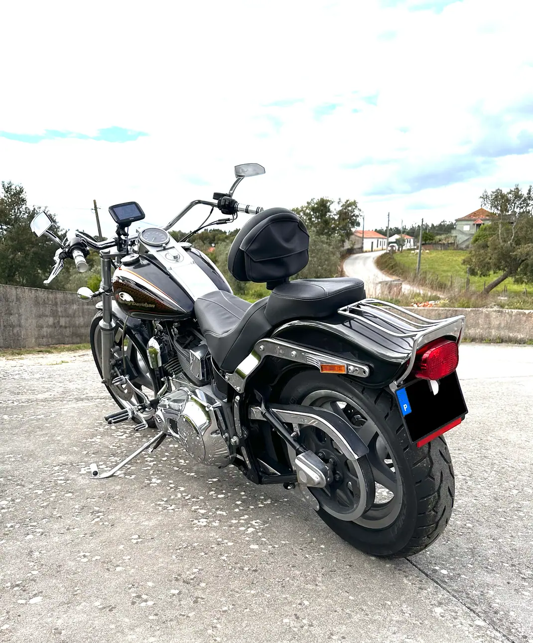 Harley-Davidson Softail® Breakout® 2003 - 11000 EUR, 45000 km - AUTO.MOTO.pt - 45000km - foto 5 de 6