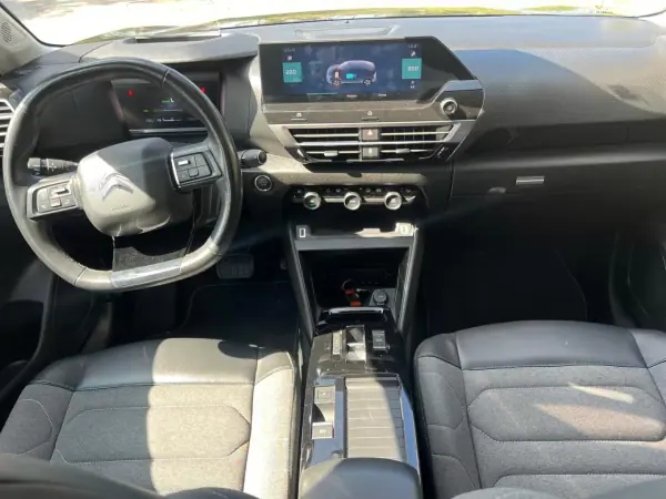 Citroën e-C4 2022 - 19900 EUR, 75680 km - AUTO.MOTO.pt - 75680km - foto 58 de 71
