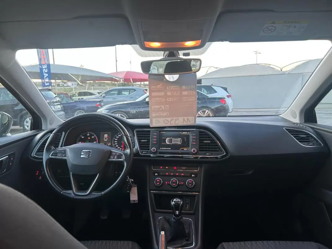 SEAT Leon ST 2016 - 11990 EUR, 240000 km - AUTO.MOTO.pt - 240000km - foto 11 de 19