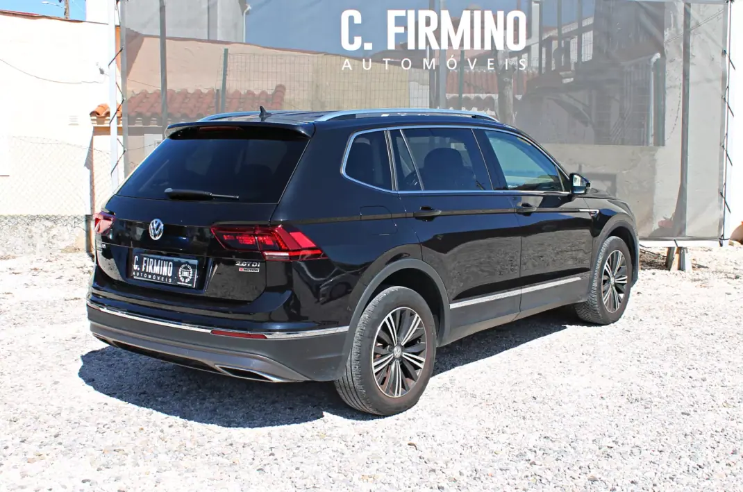 Volkswagen Tiguan Allspace 2018 - 26990 EUR, 120612 km - 120612km - foto 5 de 30