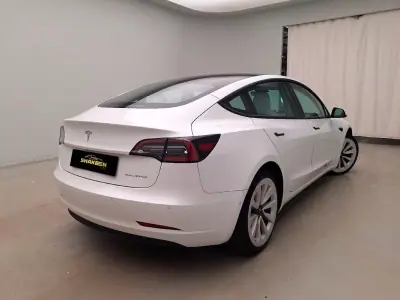 Tesla Model 3 2021 - 27890 EUR, 88511 km - AUTO.MOTO.pt - 88511km - foto 4 de 11