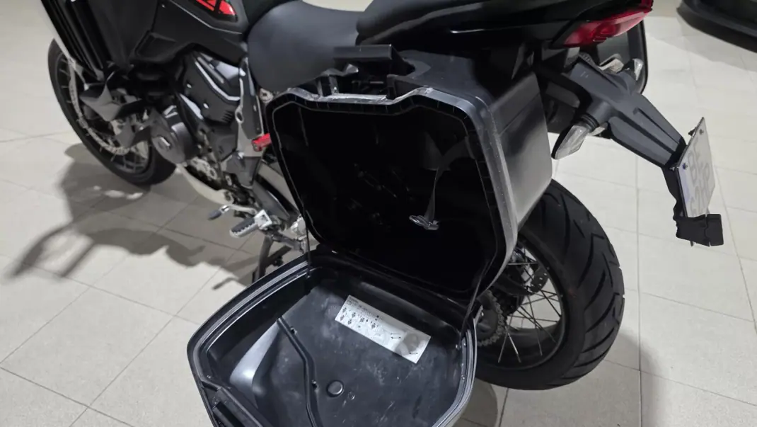 Ducati Multistrada 1260 Enduro 2022 - 19500 EUR, 31714 km - AUTO.MOTO.pt - 31714km - foto 26 de 28