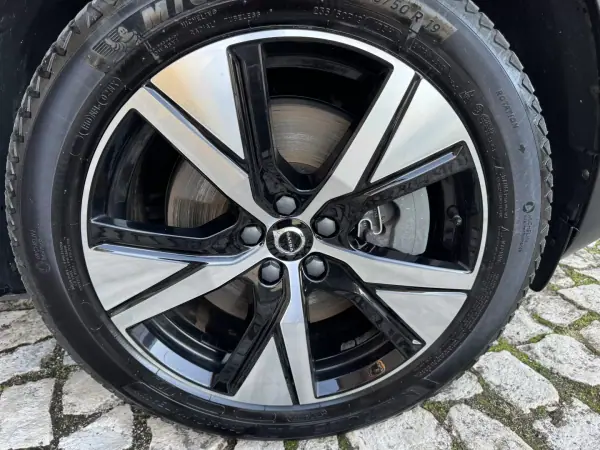 Volvo XC 40 2021 - 29500 EUR, 116000 km - AUTO.MOTO.pt - 116000km - foto 51 de 51