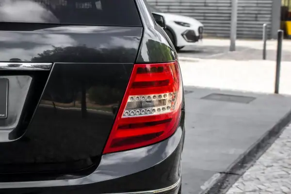 Mercedes-Benz C 220 2012 - 8450 EUR, 318339 km - AUTO.MOTO.pt - 318339km - foto 8 de 26