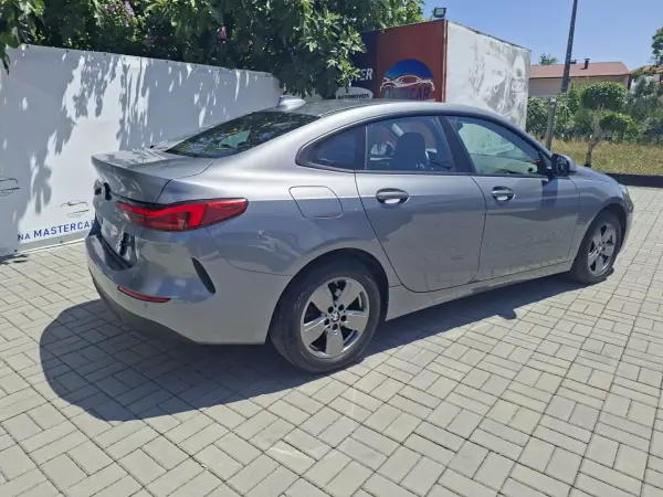 BMW 216 Gran Coupé 2022 - 23550 EUR, 53553 km - AUTO.MOTO.pt - 53553km - foto 8 de 36