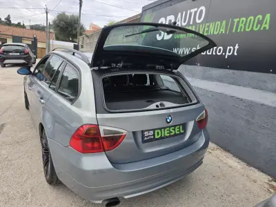 BMW 320 2007 — foto 4 de 10
