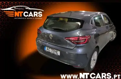 Renault Clio 2020 - 15900 EUR, 87157 km - AUTO.MOTO.pt - 87157km - foto 2 de 5