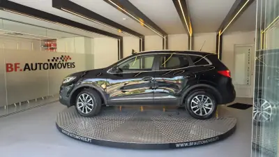 Renault Kadjar 2018 - 15500 EUR, 107700 km - AUTO.MOTO.pt - 107700km - foto 14 de 56