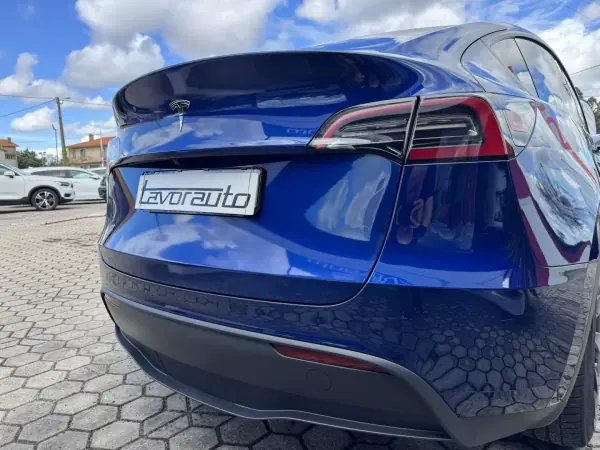 Tesla Model Y 2024 - 34500 EUR, 38000 km - 38000km - foto 21 de 25
