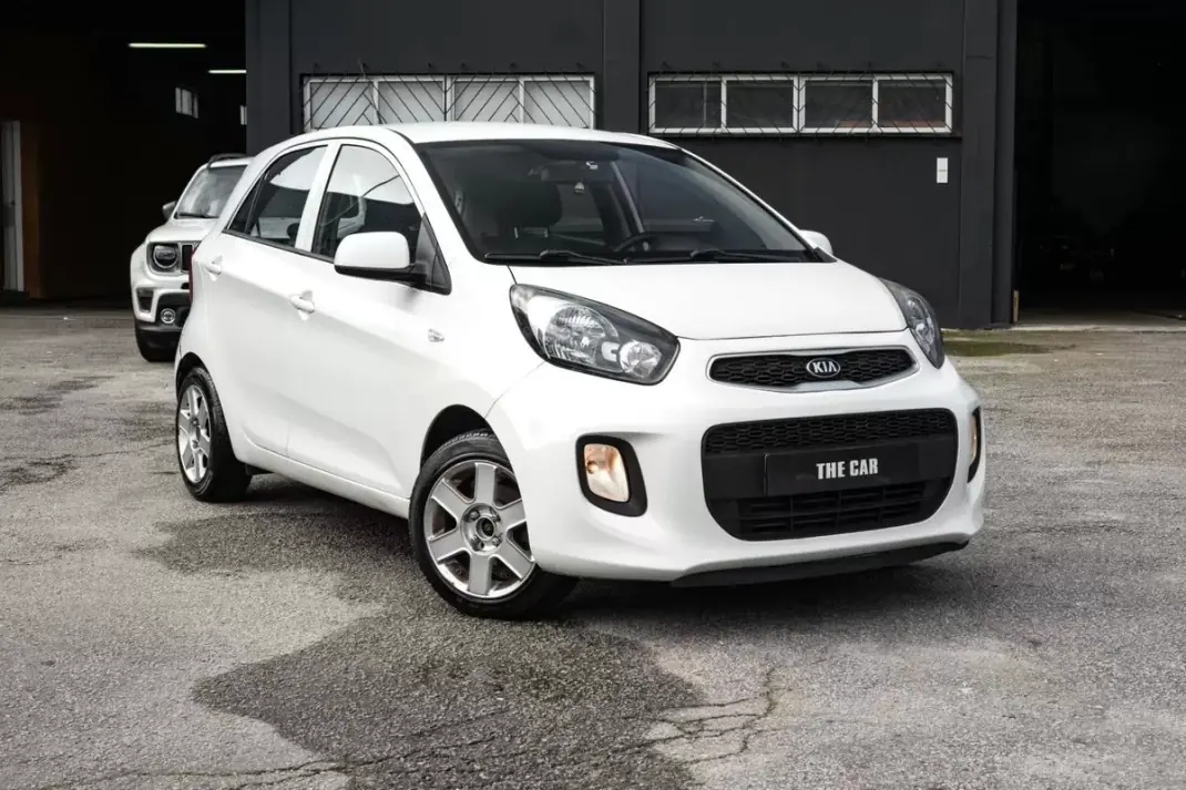 Kia Picanto 2016 - 6900 EUR, 230360 km - AUTO.MOTO.pt - 230360km - foto 1 de 19