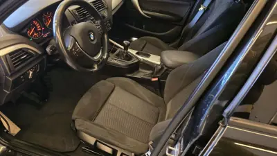 BMW 118 2013 - 12900 EUR, 205111 km - 205111km - foto 6 de 53