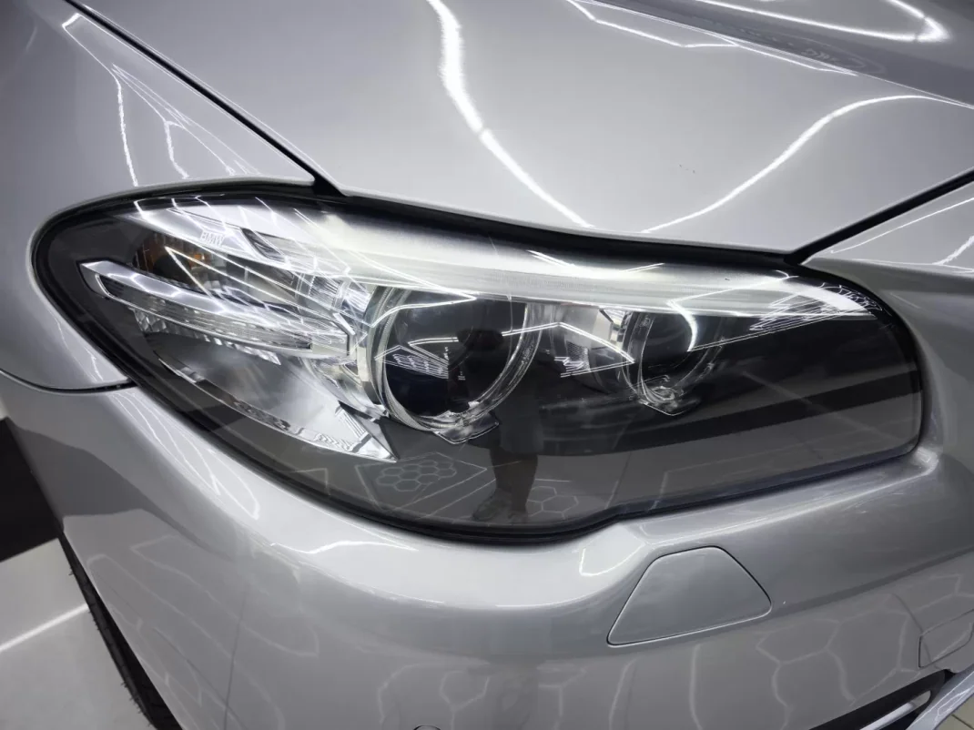 BMW 520 2015 - 19950 EUR, 244033 km - AUTO.MOTO.pt - 244033km - foto 11 de 46