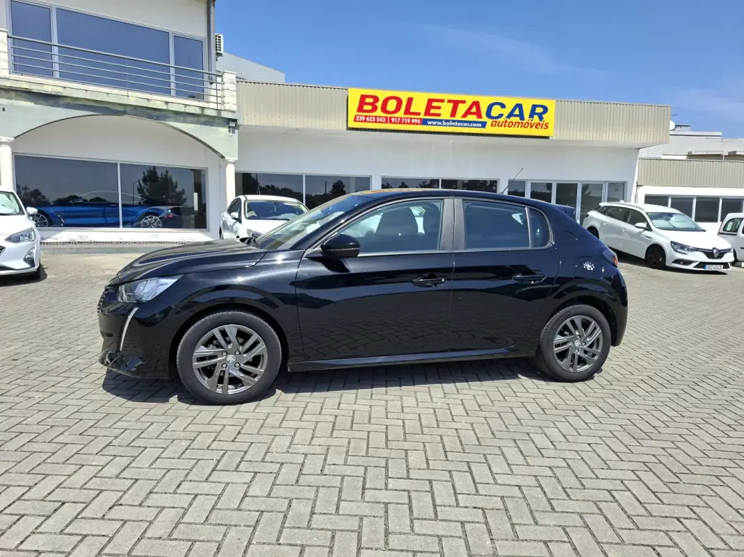 Peugeot 208 2022 - 13850 EUR, 75000 km - AUTO.MOTO.pt - 75000km - foto 1 de 28