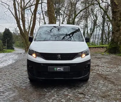 Peugeot 2021 - 12250 EUR, 171000 km - AUTO.MOTO.pt - 171000km - foto 3 de 20