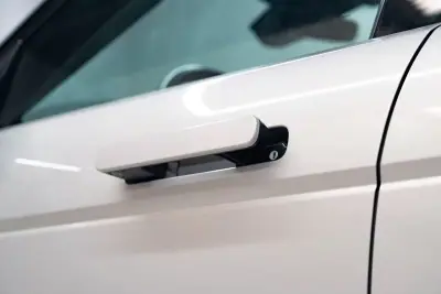 Land Rover Range Rover Evoque 2021 - 37950 EUR, 51000 km - AUTO.MOTO.pt - 51000km - foto 15 de 53