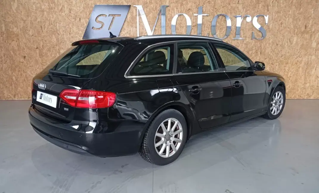 Audi A4 Avant 2015 - 14950 EUR, 236000 km - AUTO.MOTO.pt - 236000km - foto 4 de 18
