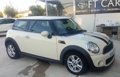 MINI One 2012 - 8990 EUR, 219000 km - AUTO.MOTO.pt - 219000km - foto 3 de 23