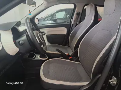 Renault Twingo 2020 - 10990 EUR, 56850 km - AUTO.MOTO.pt - 56850km - foto 7 de 14