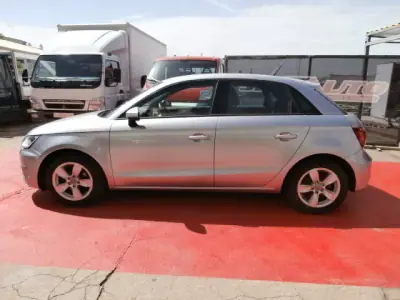 Audi A1 2016 - 12500 EUR, 191278 km - AUTO.MOTO.pt - 191278km - foto 11 de 31