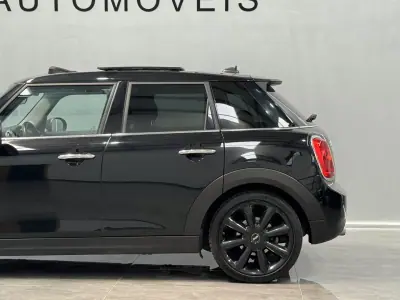 MINI 5 Portas 2016 - 15890 EUR, 167000 km - AUTO.MOTO.pt - 167000km - foto 14 de 34