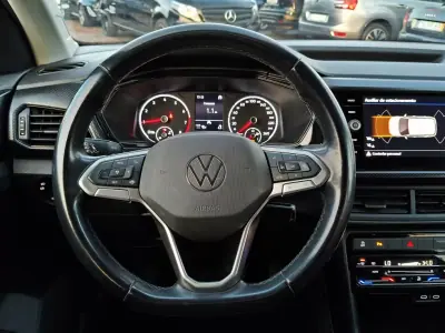Volkswagen T-Cross 2022 - 15900 EUR, 80100 km - AUTO.MOTO.pt - 80100km - foto 3 de 28