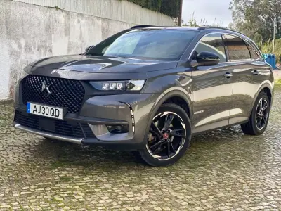 DS DS7 Crossback 2021 - 28500 EUR, 80618 km - AUTO.MOTO.pt - 80618km - foto 2 de 25
