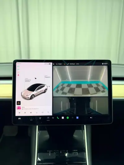 Tesla Model 3 2019 - 18500 EUR, 162000 km - AUTO.MOTO.pt - 162000km - foto 18 de 24