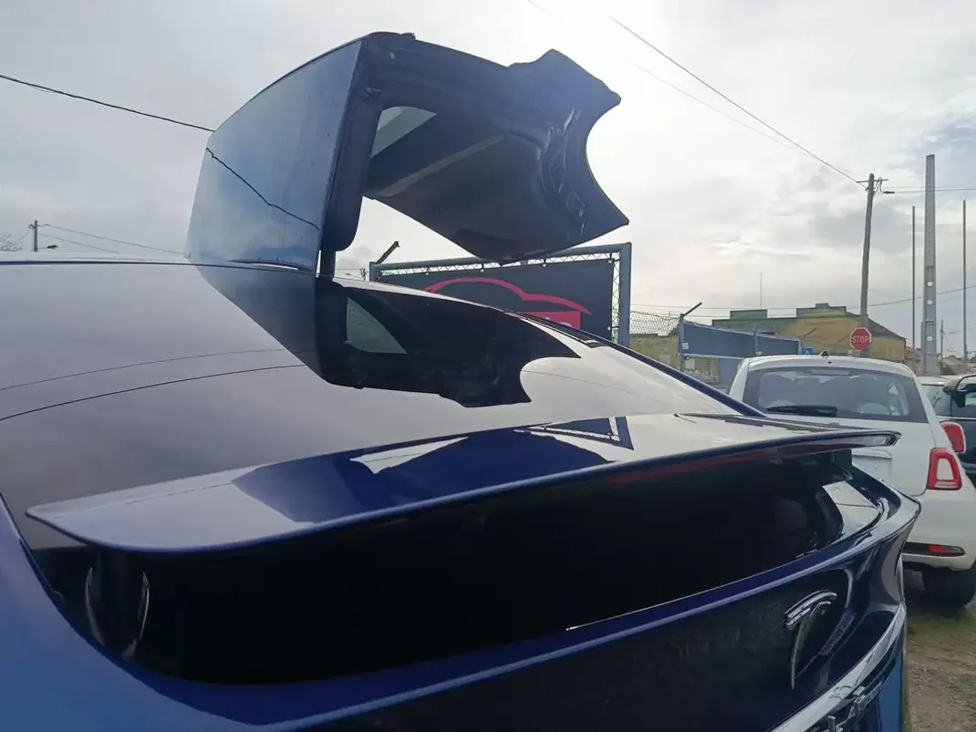 Tesla Model X 2020 - 45500 EUR, 85990 km - AUTO.MOTO.pt - 85990km - foto 26 de 38