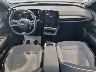 Renault Mégane E-Tech 2023 - 27750 EUR, 24000 km - 24000km - foto 8 de 14