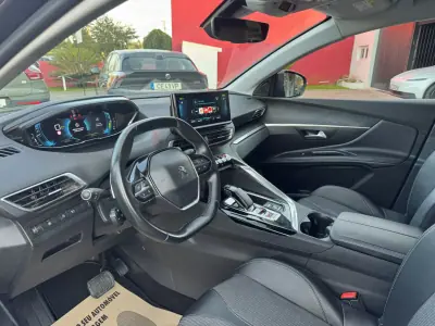 Peugeot 3008 2022 - 21750 EUR, 68000 km - AUTO.MOTO.pt - 68000km - foto 14 de 48