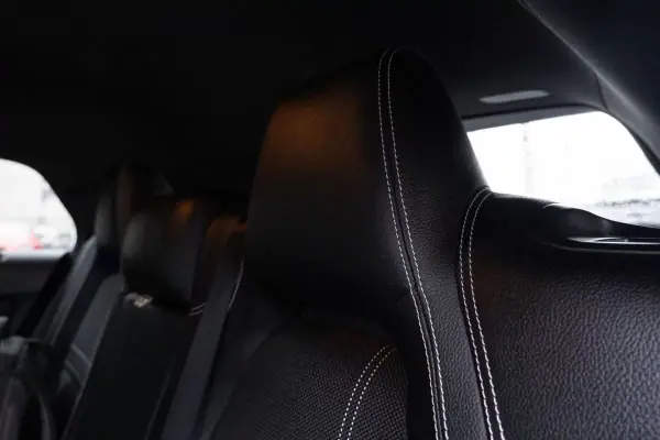 Mercedes-Benz CLA 180 2015 - 15900 EUR, 158000 km - AUTO.MOTO.pt - 158000km - foto 11 de 26