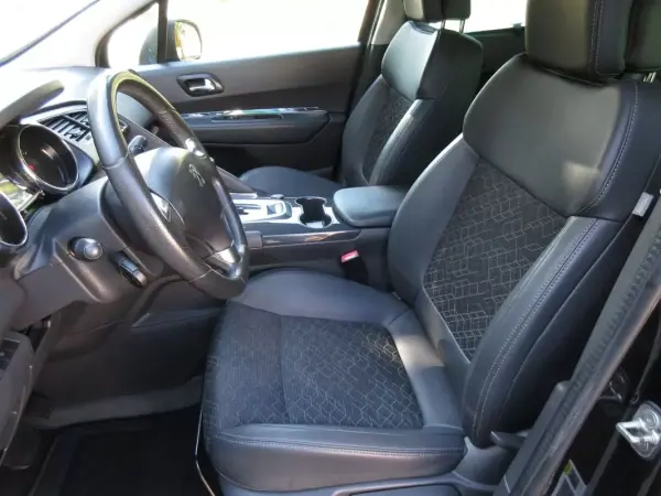 Peugeot 3008 2016 - 13990 EUR, 143000 km - AUTO.MOTO.pt - 143000km - foto 20 de 53