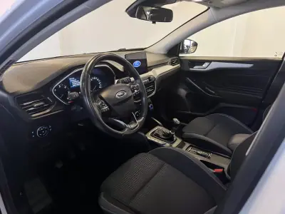Ford Focus SW 2020 - 12990 EUR, 170000 km - AUTO.MOTO.pt - 170000km - foto 11 de 38