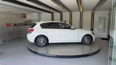 BMW 114 2013 - 9500 EUR, 212463 km - AUTO.MOTO.pt - 212463km - foto 7 de 45
