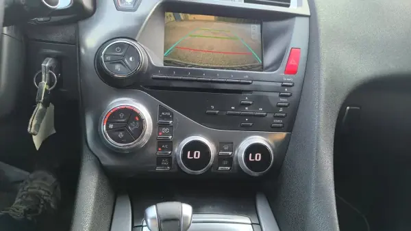 Citroën DS5 2015 - 10900 EUR, 175000 km - AUTO.MOTO.pt - 175000km - foto 13 de 17