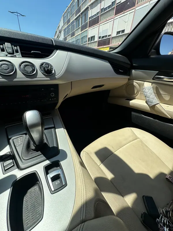 BMW Z4 2010 - 19500 EUR, 69000 km - AUTO.MOTO.pt - 69000km - foto 7 de 10
