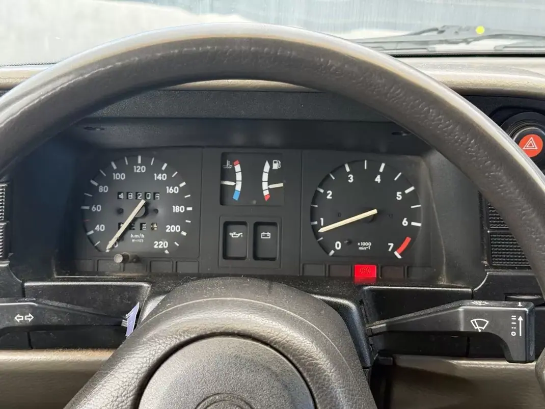 Opel Kadett 1991 - 1950 EUR, 48000 km - AUTO.MOTO.pt - 48000km - foto 11 de 15