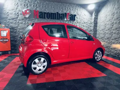 Toyota Aygo 2009 - 5250 EUR, 123137 km - AUTO.MOTO.pt - 123137km - foto 4 de 27