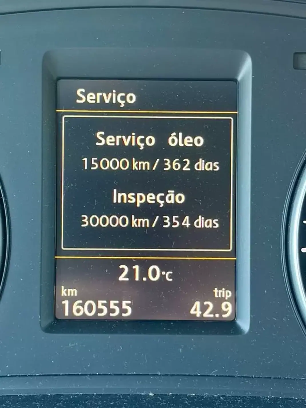 Volkswagen Sharan 2016 - 24900 EUR, 160555 km - AUTO.MOTO.pt - 160555km - foto 21 de 24