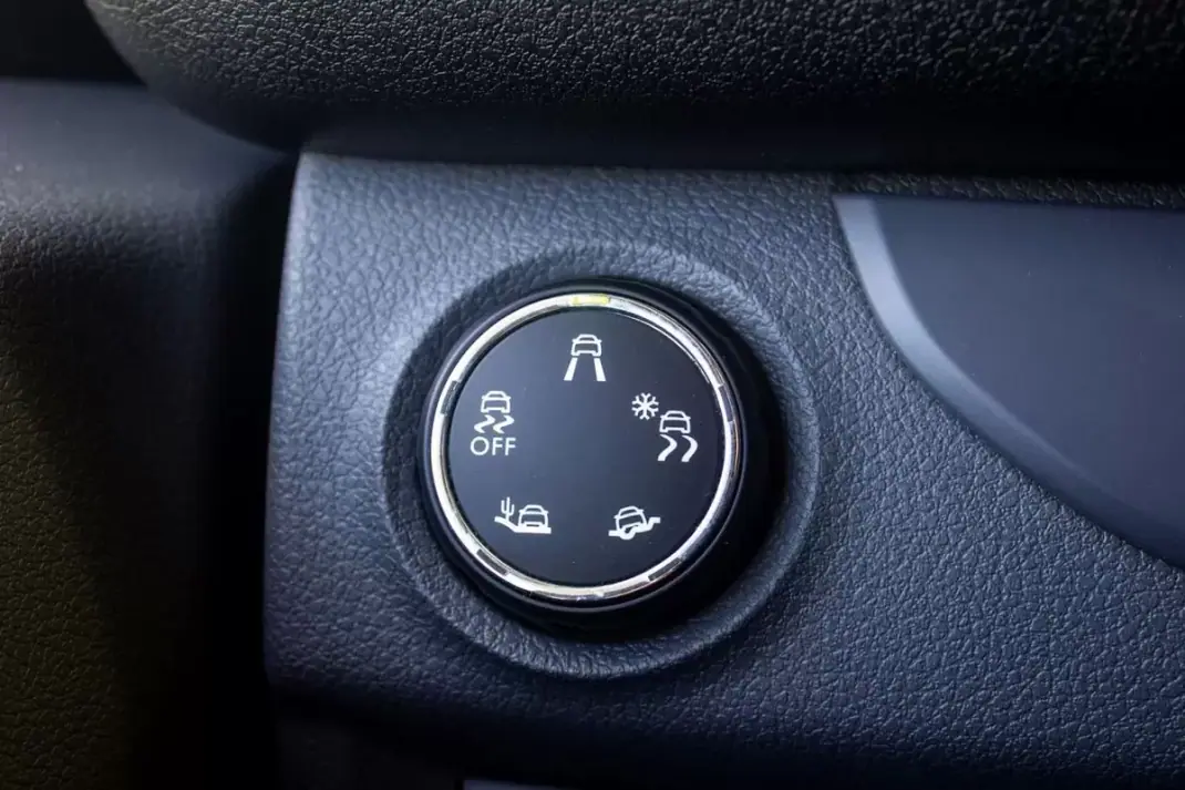 Toyota Proace 1.6 D4D L1H1 2019 - 15900 EUR, 65000 km - AUTO.MOTO.pt - 65000km - foto 7 de 15