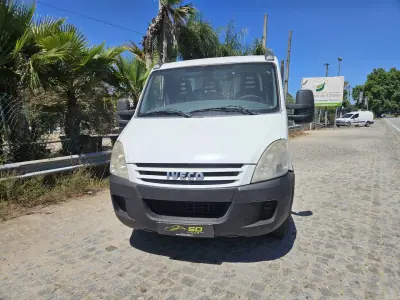 Iveco 2010 - 12350 EUR, 460000 km - AUTO.MOTO.pt - 460000km - foto 2 de 6