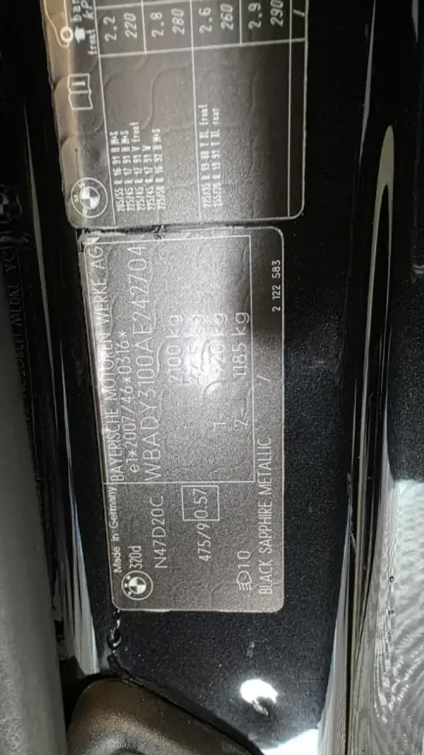 BMW 320 2010 - 16900 EUR, 194446 km - 194446km - foto 47 de 49