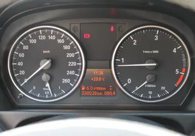 BMW 320 2008 - 8990 EUR, 338000 km - AUTO.MOTO.pt - 338000km - foto 33 de 35