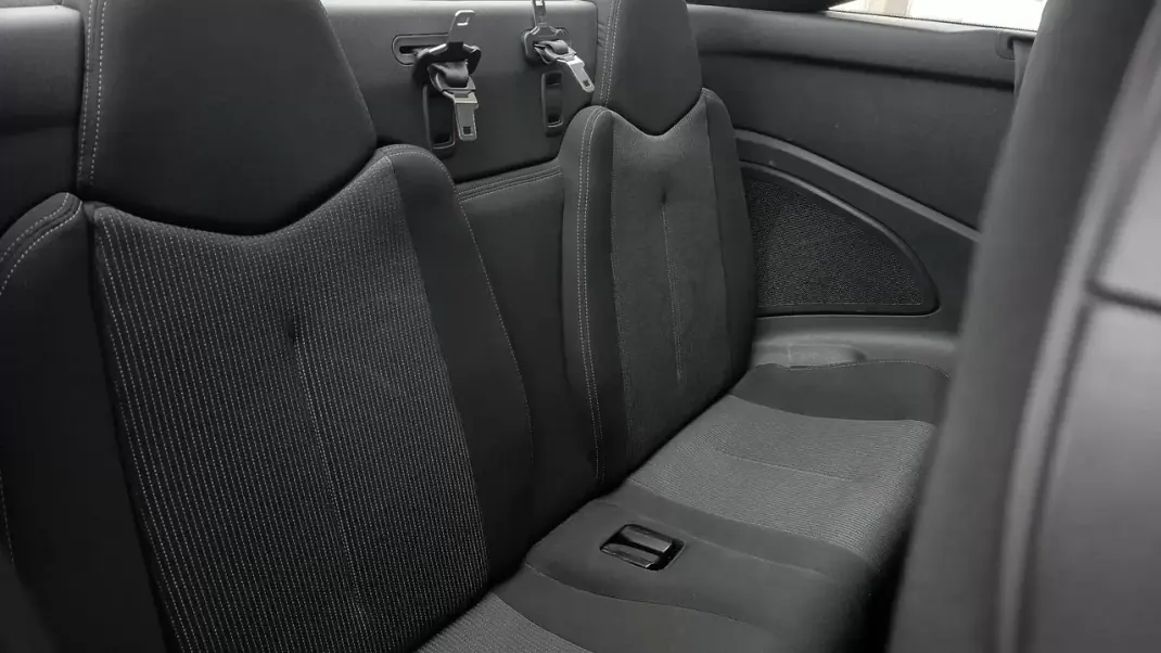 Peugeot RCZ 2011 - 11500 EUR, 126000 km - AUTO.MOTO.pt - 126000km - foto 14 de 14