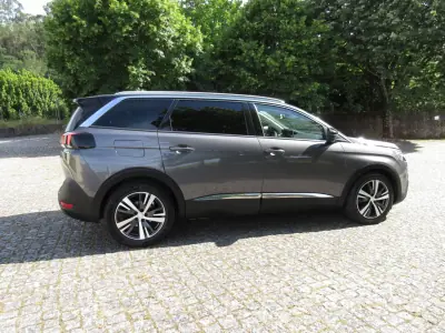 Peugeot 5008 2017 - 20490 EUR, 161000 km - AUTO.MOTO.pt - 161000km - foto 10 de 57
