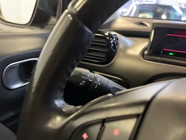 Citroën C4 Cactus 2018 - 12990 EUR, 140000 km - 140000km - foto 27 de 54